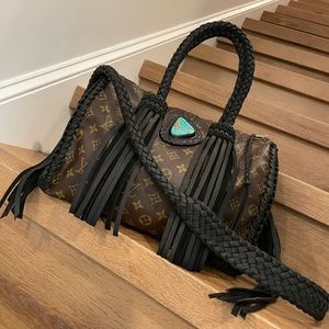 Turquoise Speedy with Black Fringe